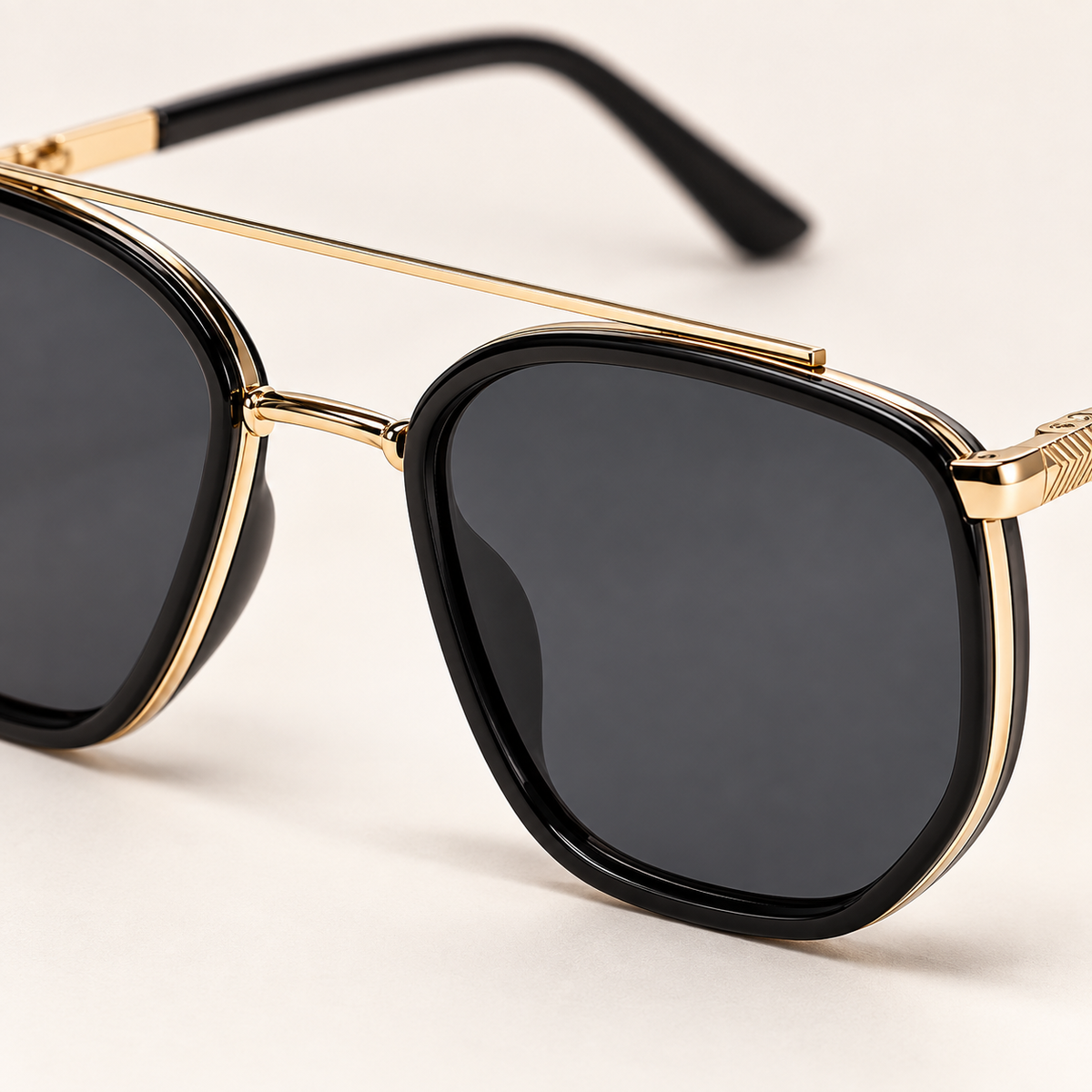 Hudson Polarized Navigator Sunglasses